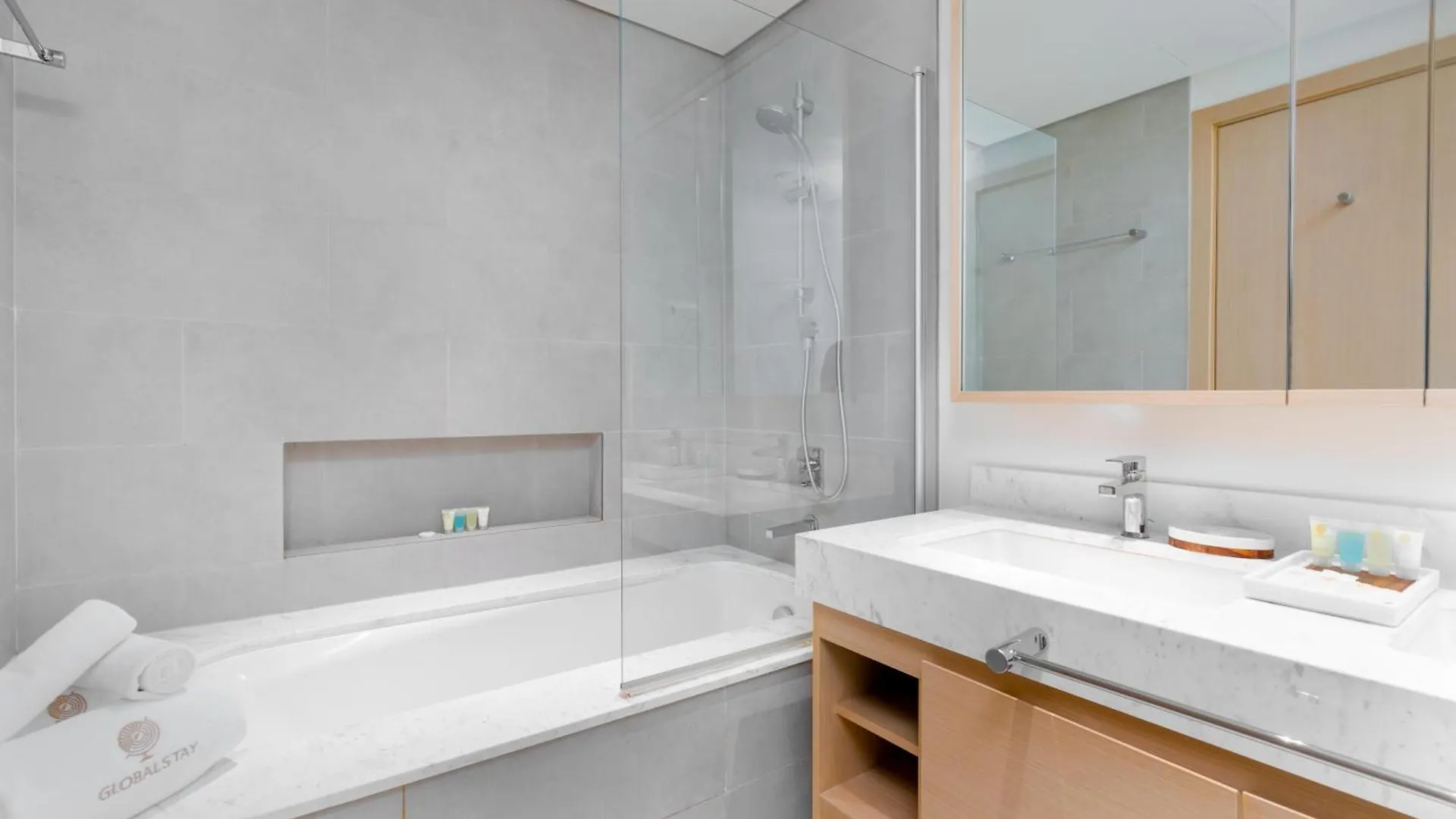 Globalstay Creek Rise Tower Elegant Apartments Dubai