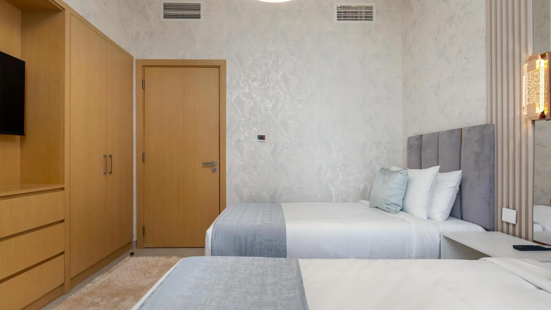 Globalstay Creek Rise Tower Elegant Apartments Dubai 0*,