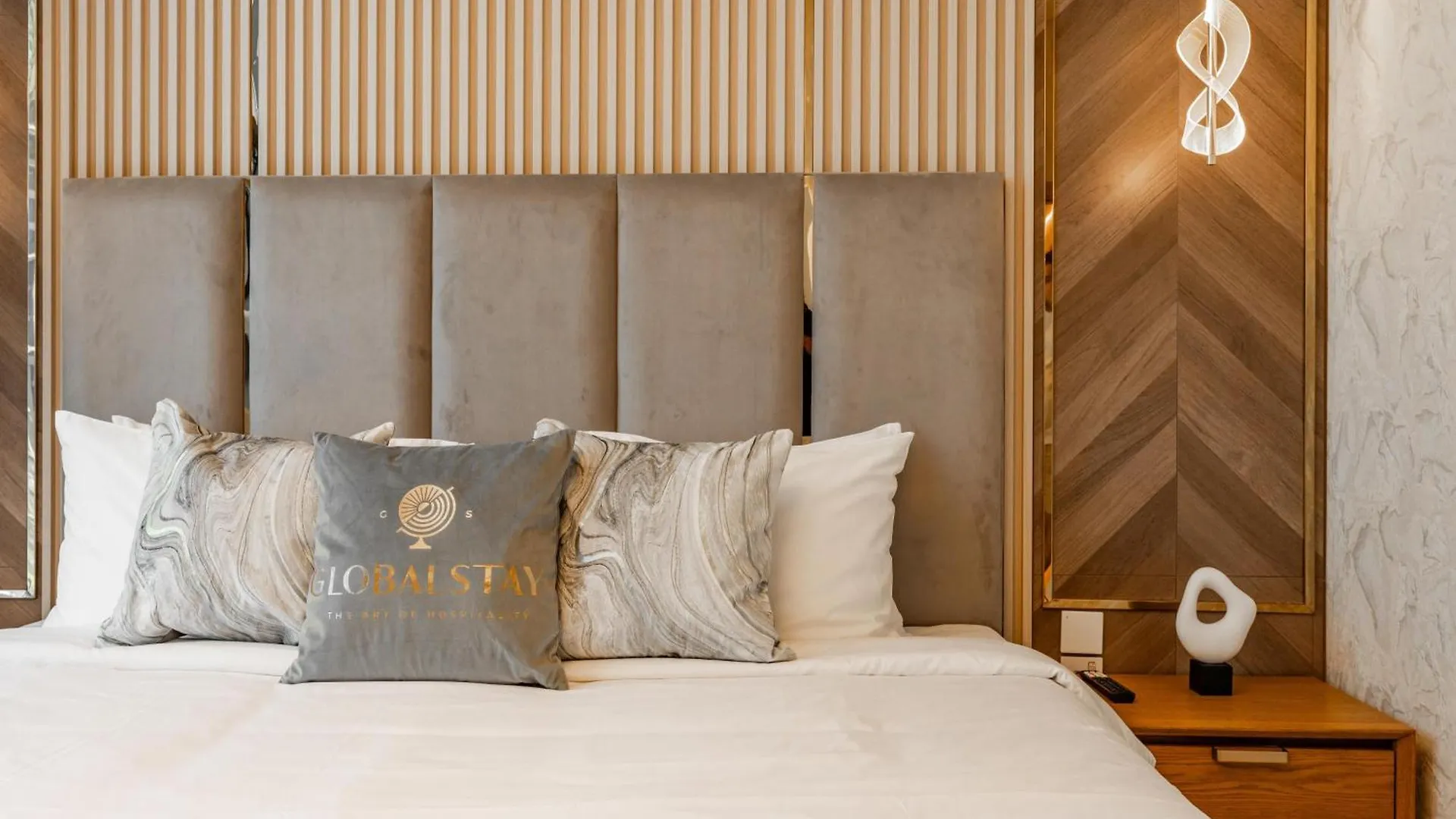 Globalstay Creek Rise Tower Elegant Apartments Dubai